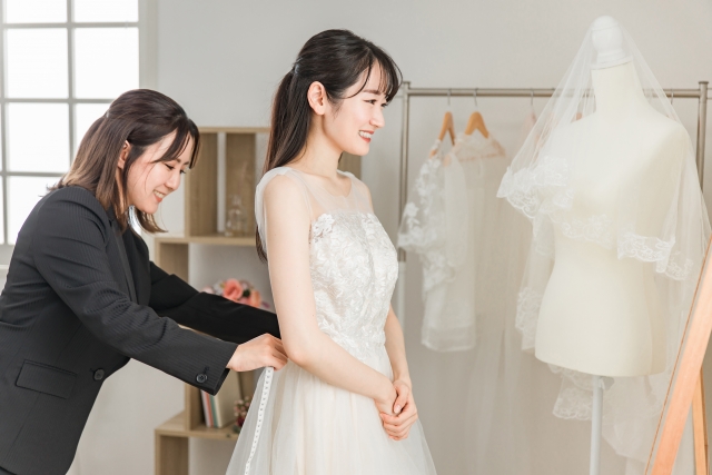 結婚式の前撮りで映えるドレスと場所の選び方